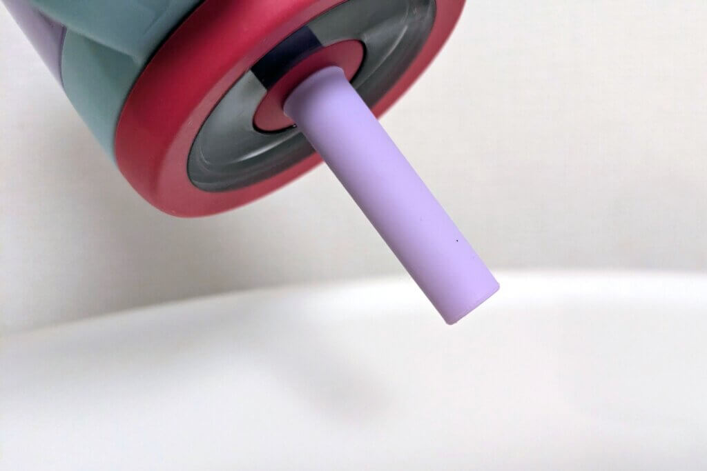 リデュース チラー タンブラー ラベンダーは逆さにしてもこぼれない